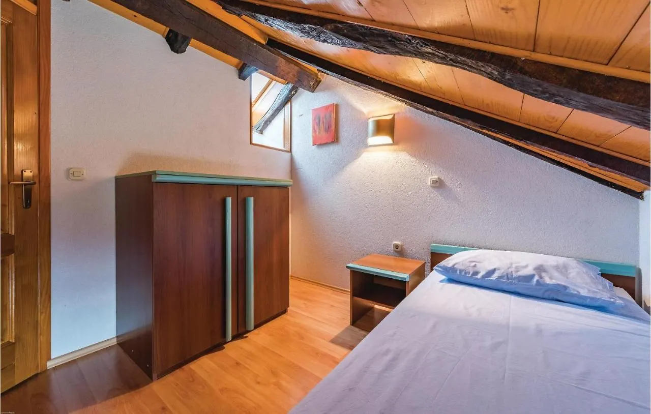 Holiday home 3 Bedroom Gorgeous Home In Domijanici Zminj