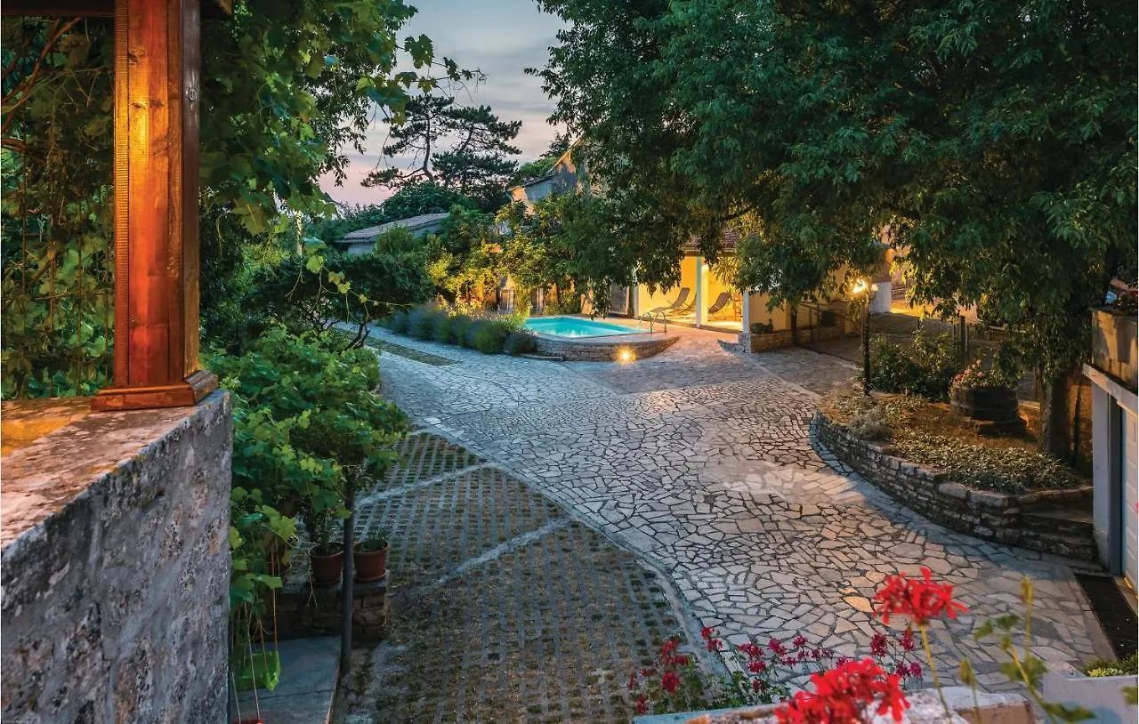 Holiday home 3 Bedroom Gorgeous Home In Domijanici Zminj Croatia