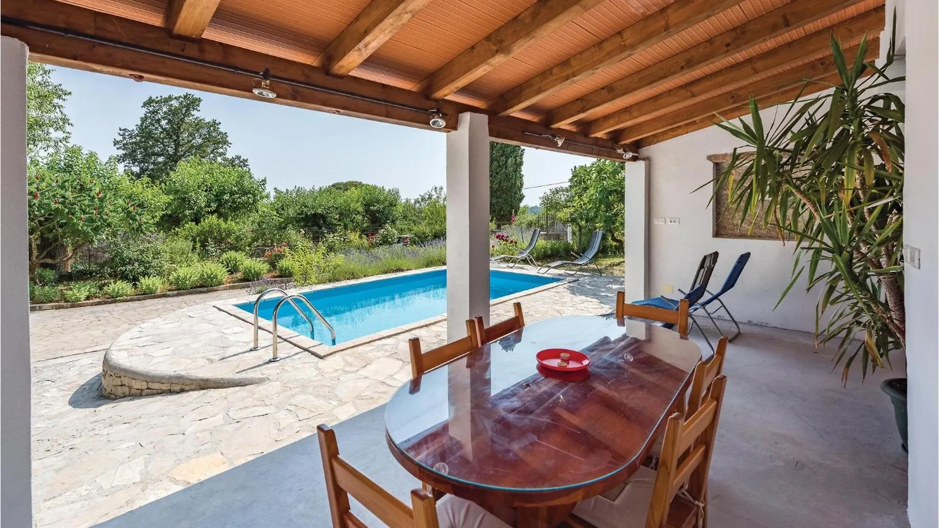 3 Bedroom Gorgeous Home In Domijanici Zminj