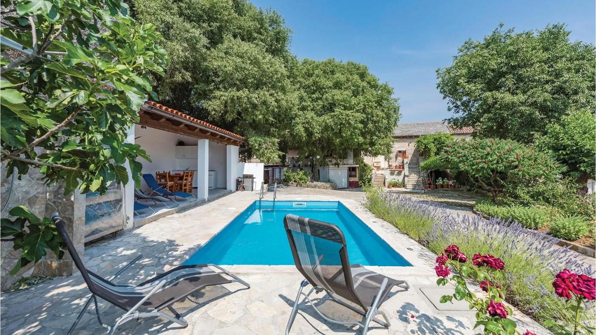 3 Bedroom Gorgeous Home In Domijanici Zminj Croatia