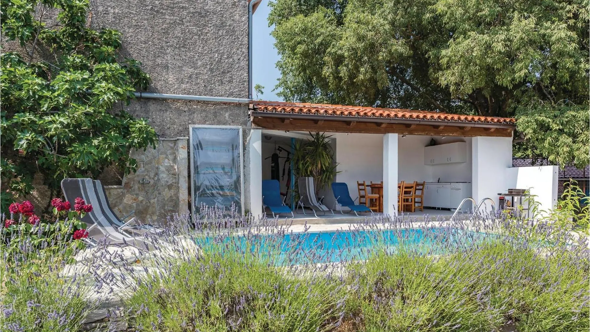 3 Bedroom Gorgeous Home In Domijanici Zminj Holiday home